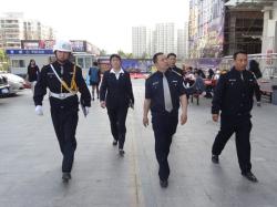 我公司客服监察部对各个保安执勤岗点进行常态化督察